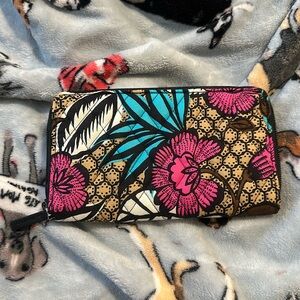 Vera Bradley wallet
